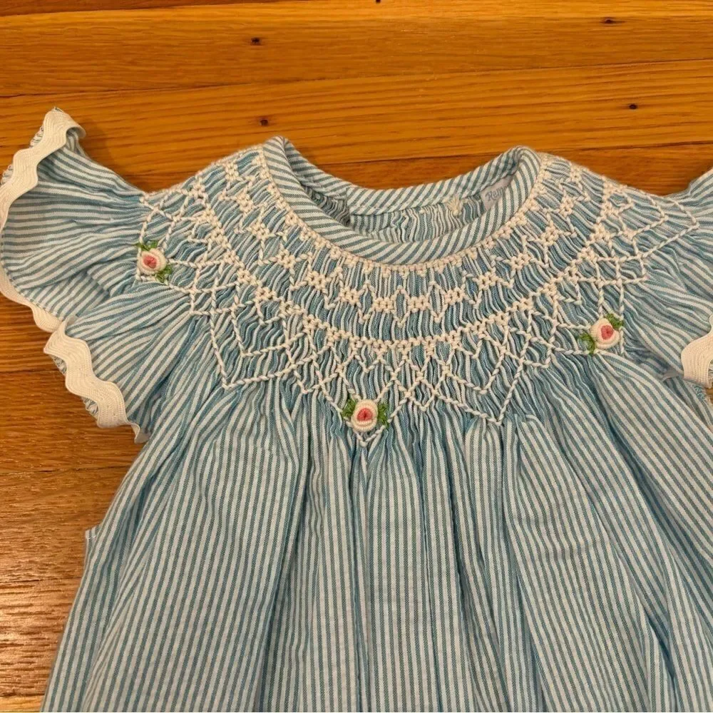 Smocked blue/white embroidered short sleeve stripe seersucker romper NWT